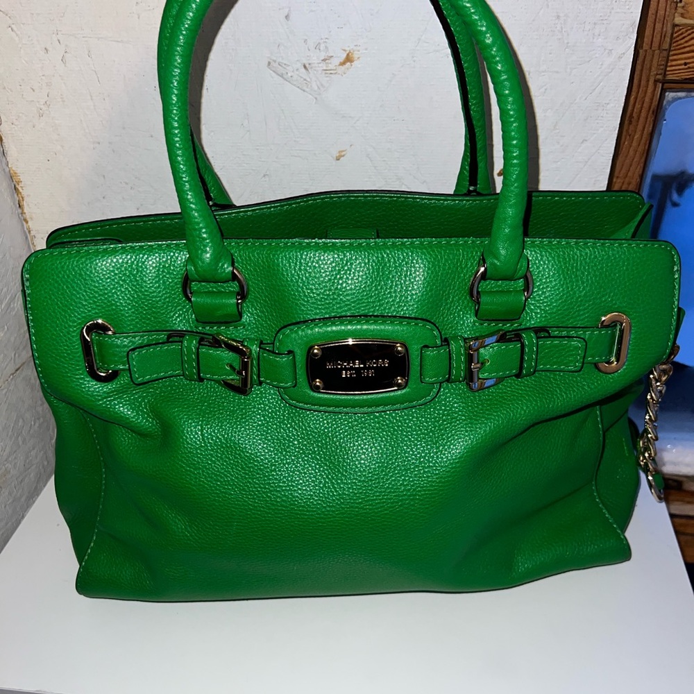 Michael Kors Hamilton Handbag in Kelly Green
